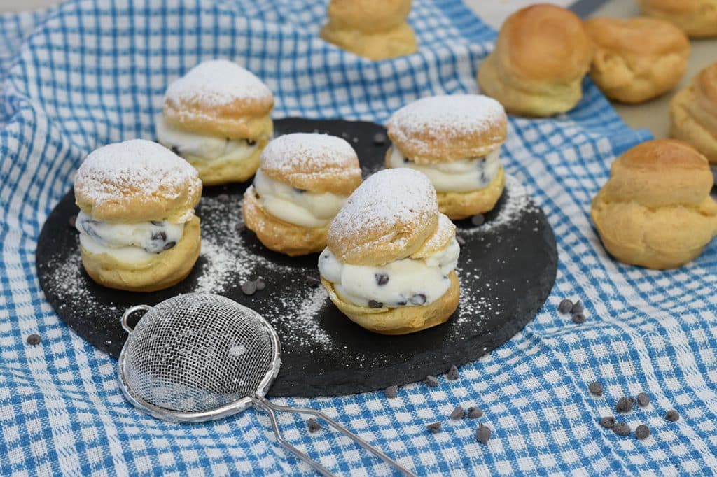 bignè con la ricotta