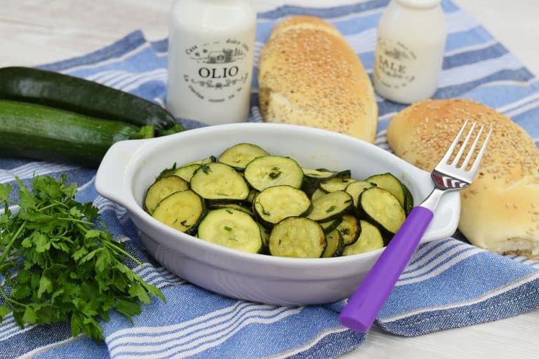 zucchine in padella