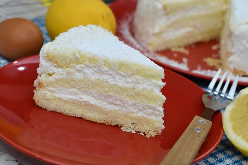 torta fredda con mousse al limone senza glutine
