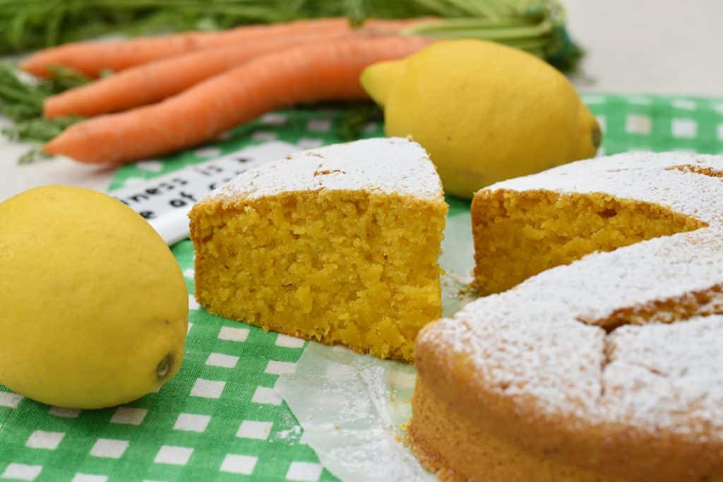 torta di carote all'acqua