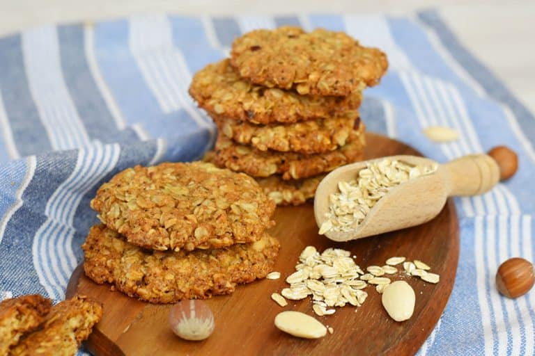 Biscotti con fiocchi di avena: ricetta dei grancereali fatti in casa ...