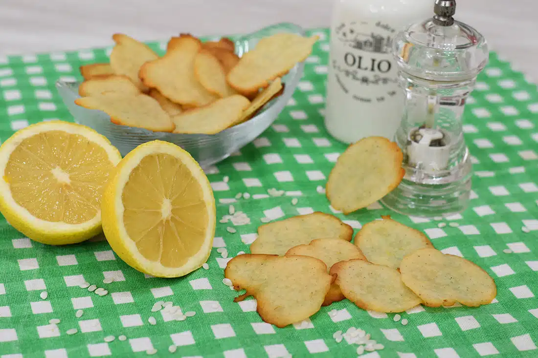 chips di riso limone e pepe nero