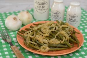 Fagiolini con cipolla