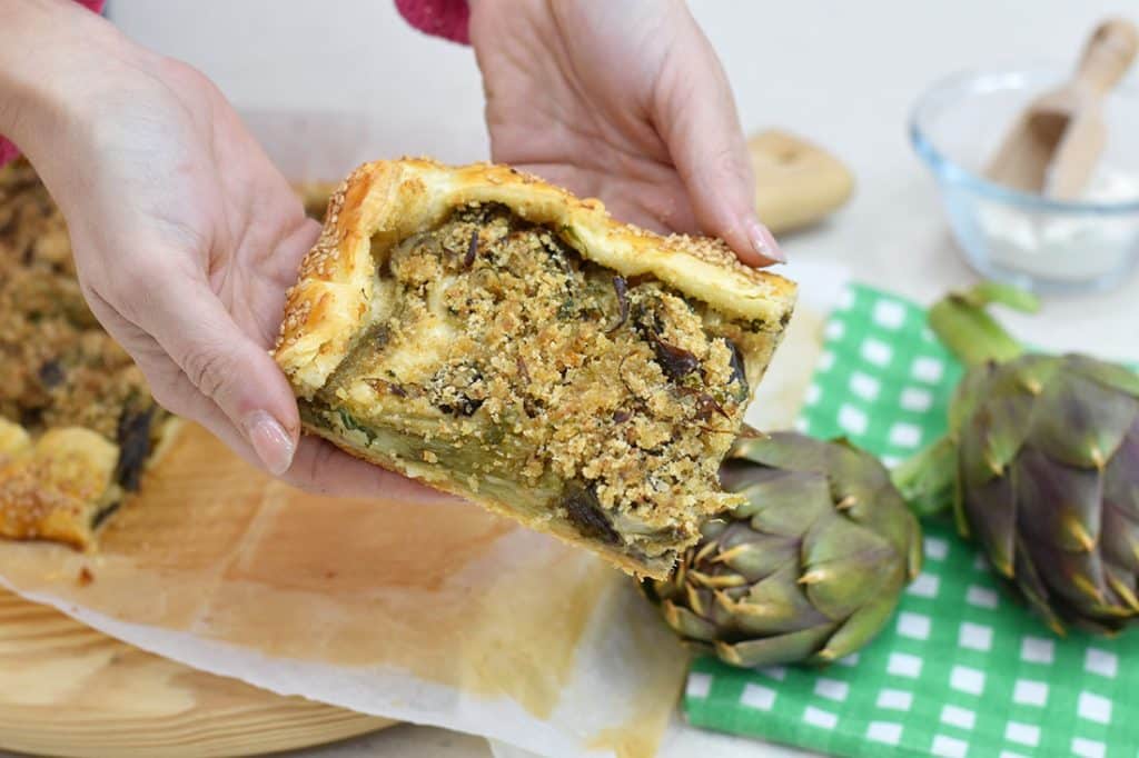 Torta salata con carciofi sabbiosi