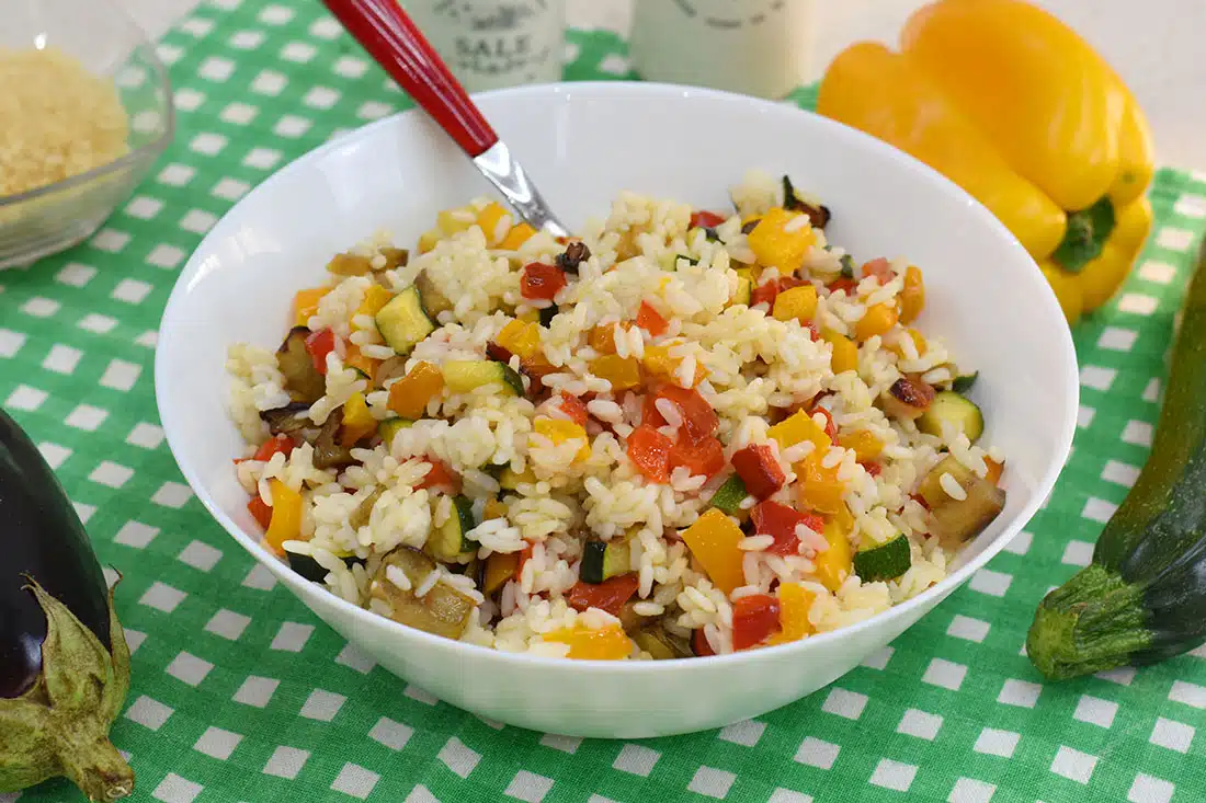 Insalata di riso in friggitrice ad aria