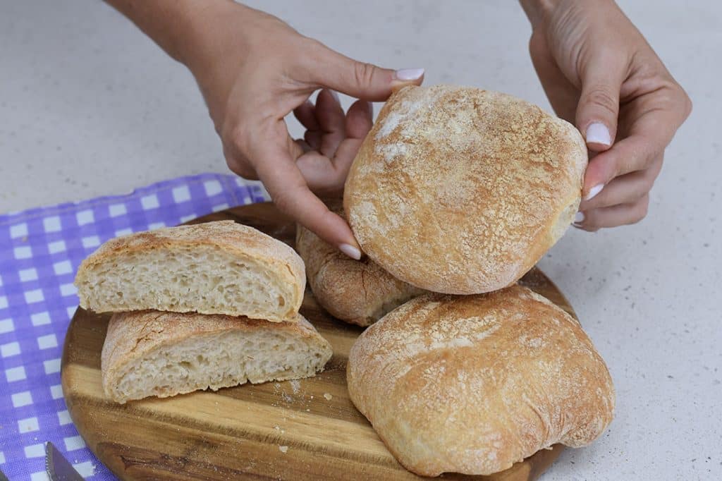Pane ciabatta in friggitrice ad aria