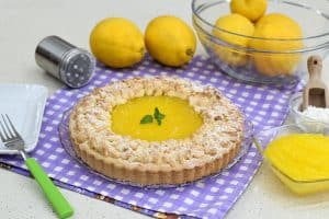 Crostata di frolla morbida al limone